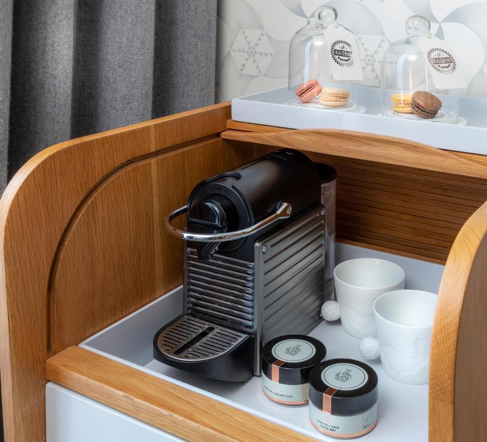 Hotel Le Lapin Blanc Париж Екстериор снимка
