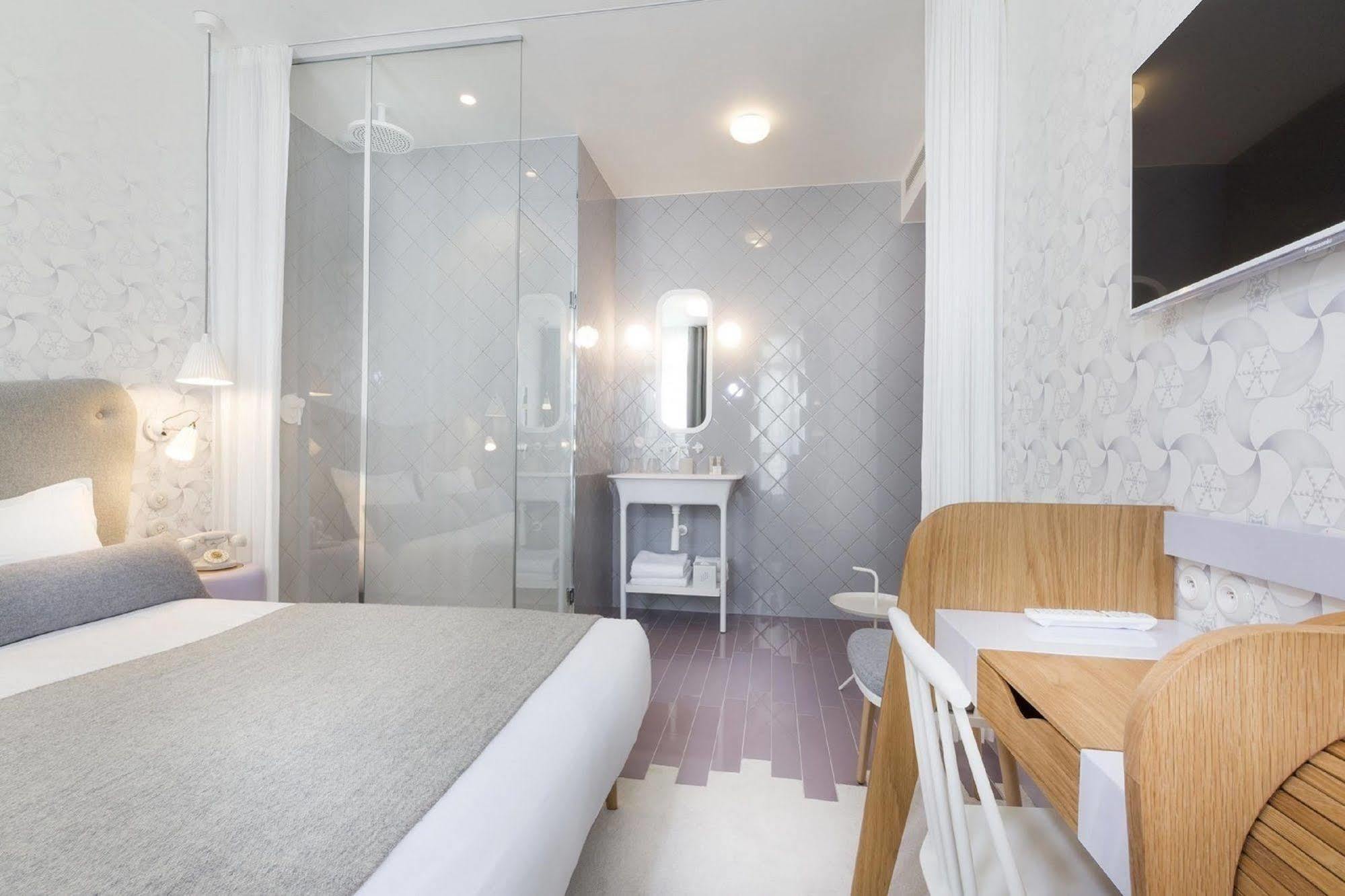 Hotel Le Lapin Blanc Париж Екстериор снимка