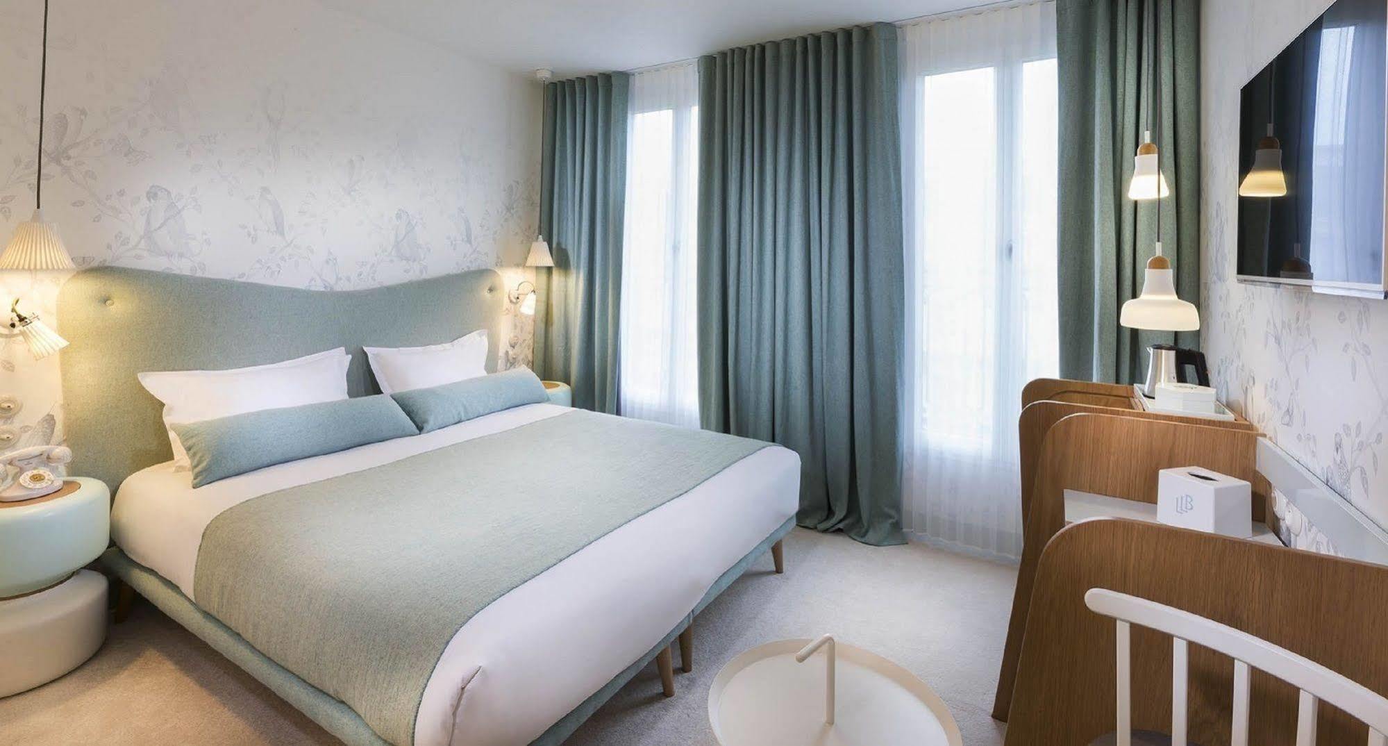 Hotel Le Lapin Blanc Париж Екстериор снимка